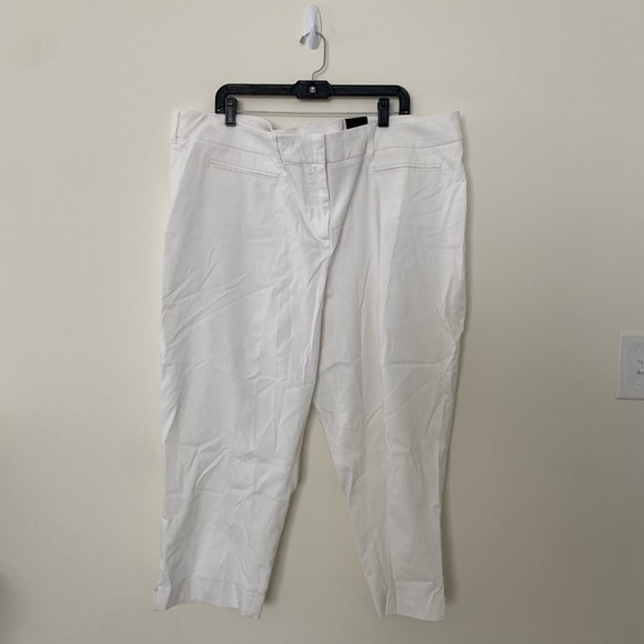 Lane Bryant | NWT Totally Cropped Pants - Picture 1 of 6